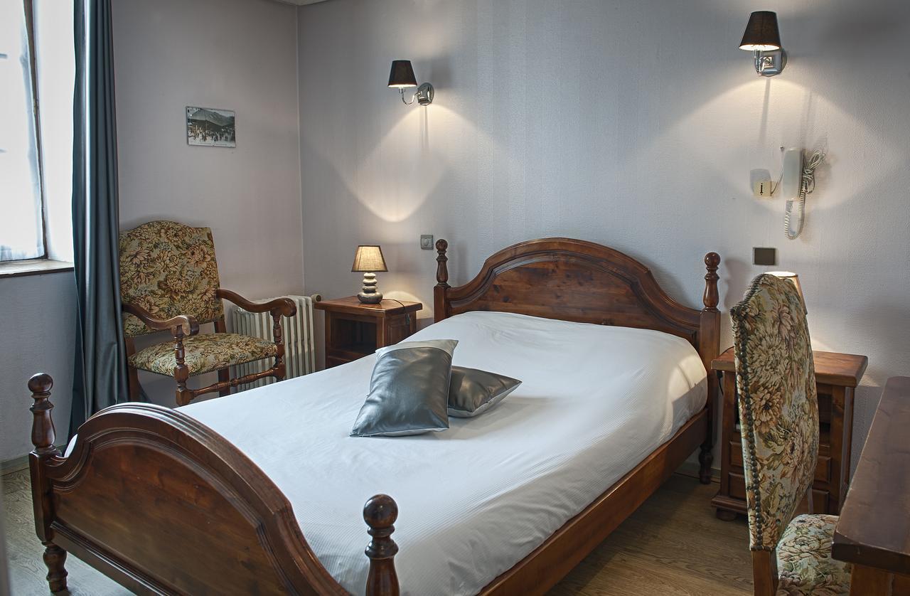 Logis Hotel De France La Cote-Saint-Andre المظهر الخارجي الصورة
