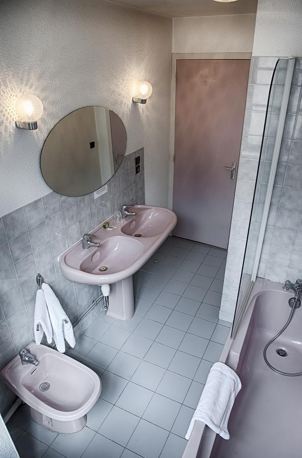Logis Hotel De France La Cote-Saint-Andre المظهر الخارجي الصورة